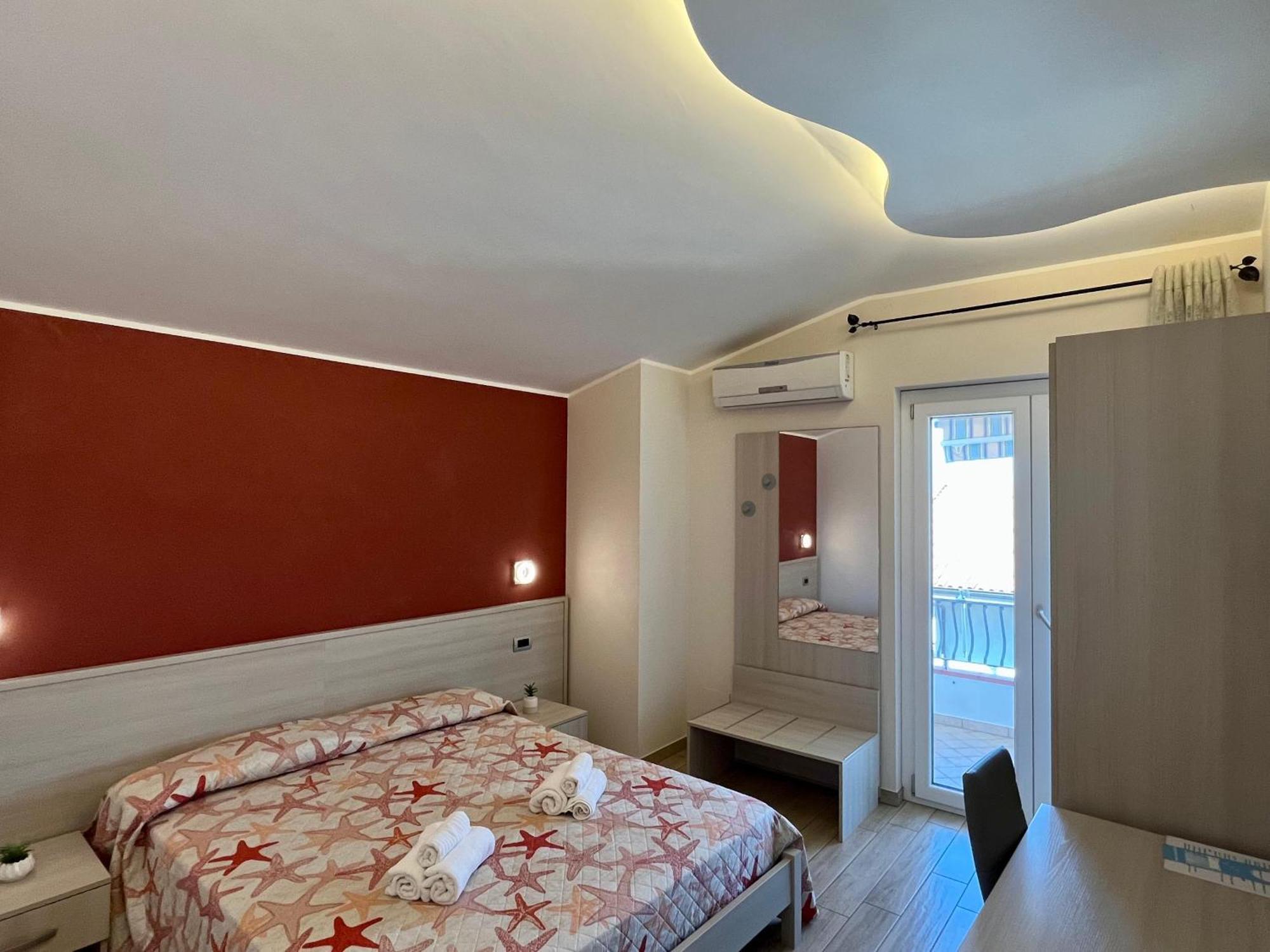 B&B Galatea Санта-Доменика Экстерьер фото