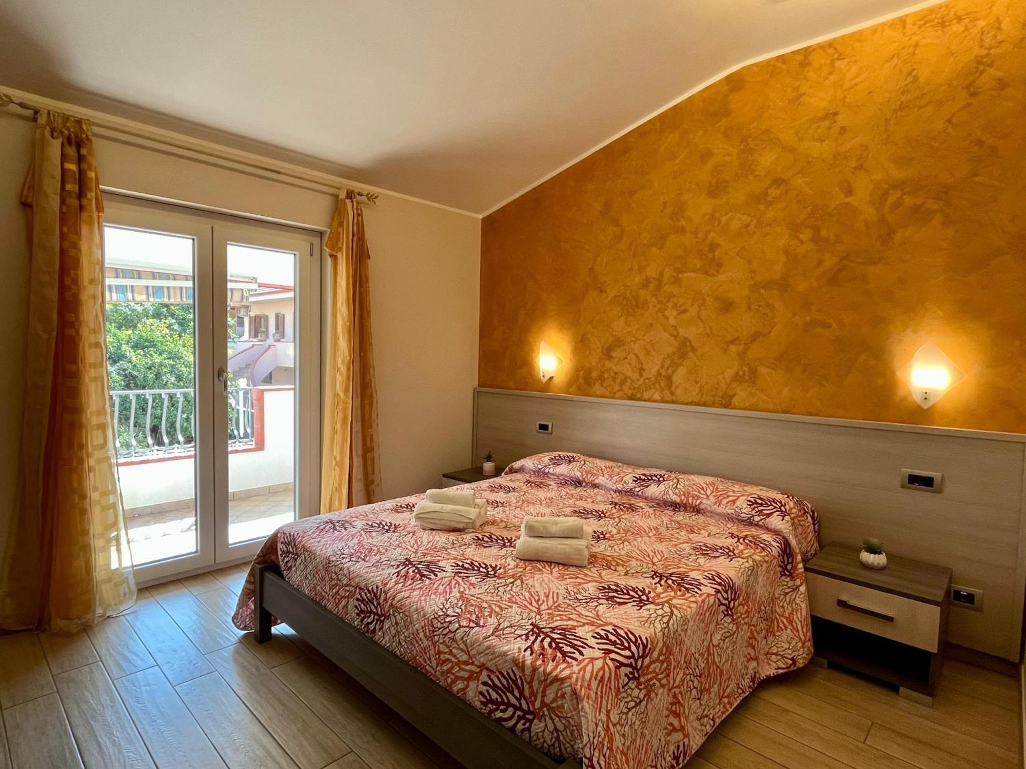 B&B Galatea Санта-Доменика Экстерьер фото